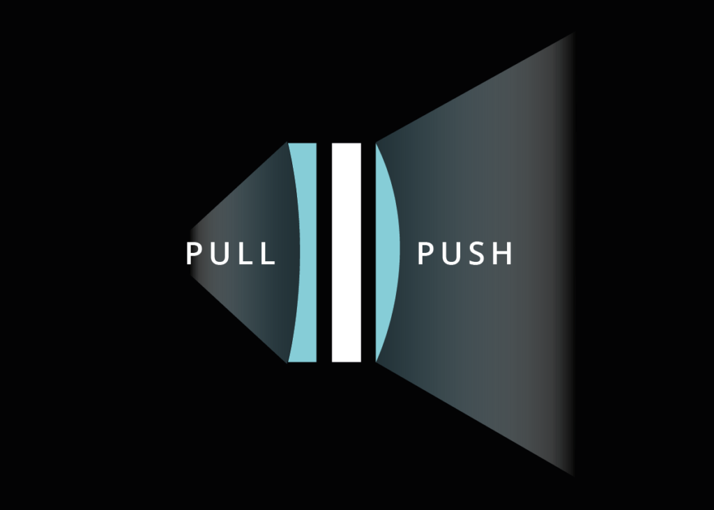 The planar diffractive waveguide by North Ocean Photonics is upgraded with customized push/pull correction lenses by tooz.